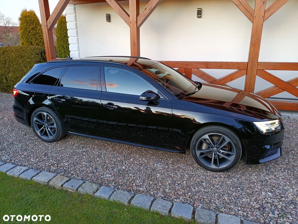 Audi A4 Avant 2.0 TDI Quattro S tronic - 13