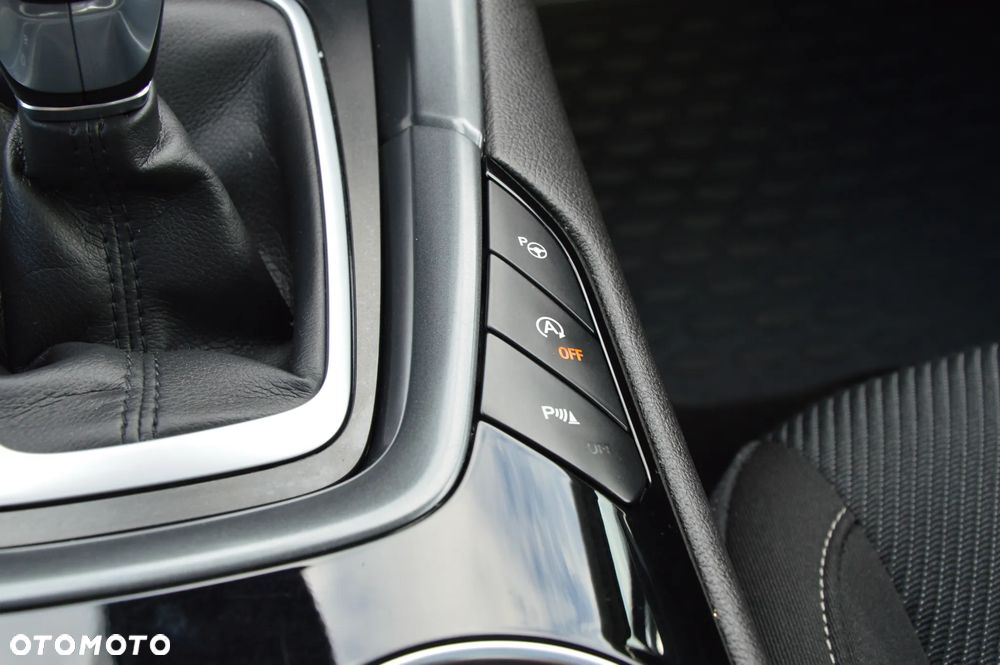 Ford Mondeo 2.0 TDCi ST-Line PowerShift - 8