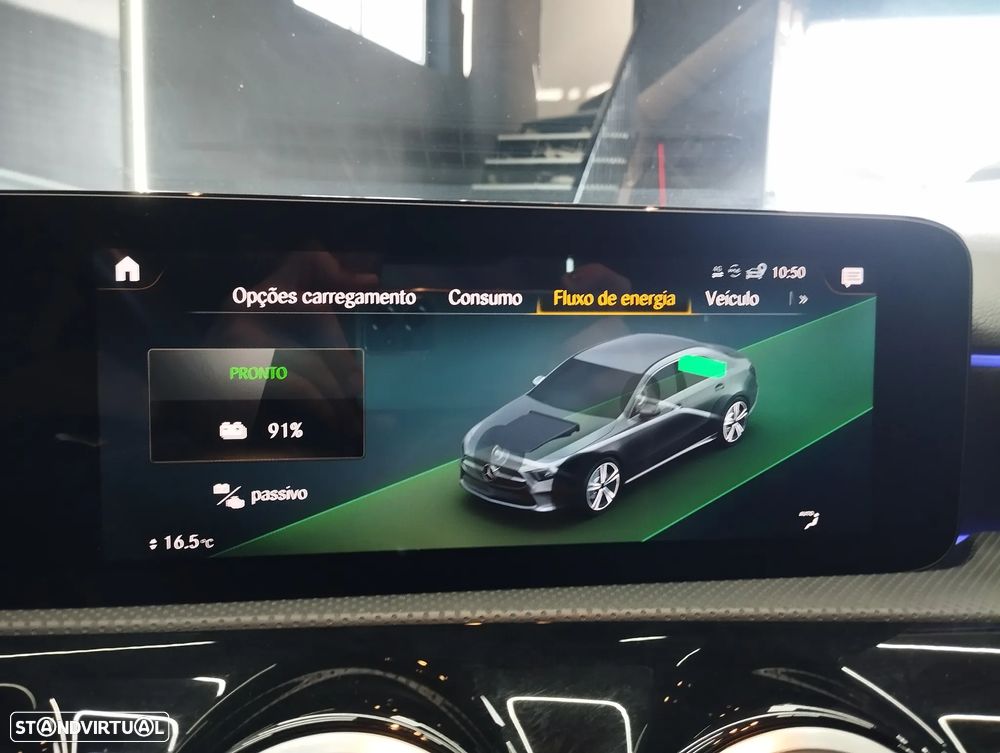 Mercedes-Benz A 250 Limousine e AMG Line - 35