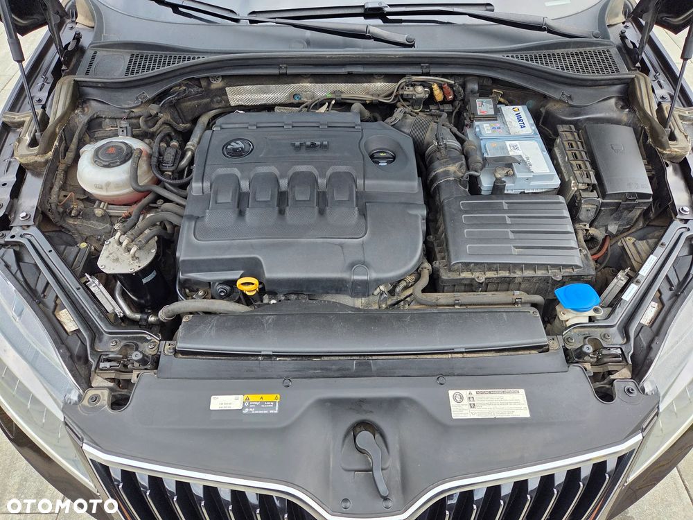 Skoda Superb 2.0 TDI Ambition DSG - 24