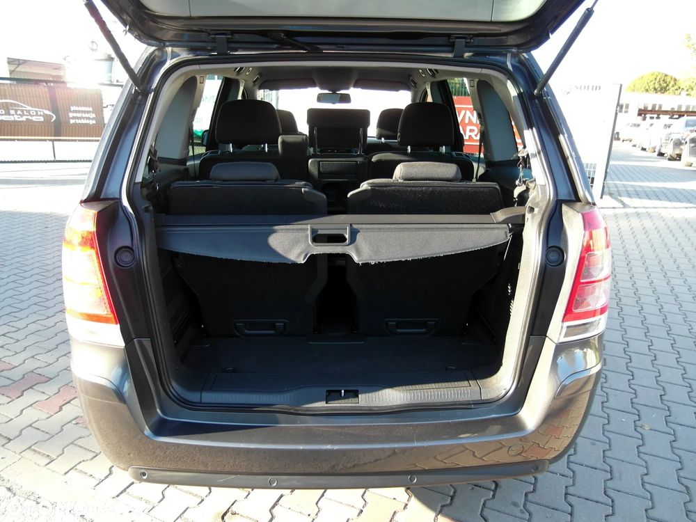 Opel Zafira 1.8 Innovation - 14