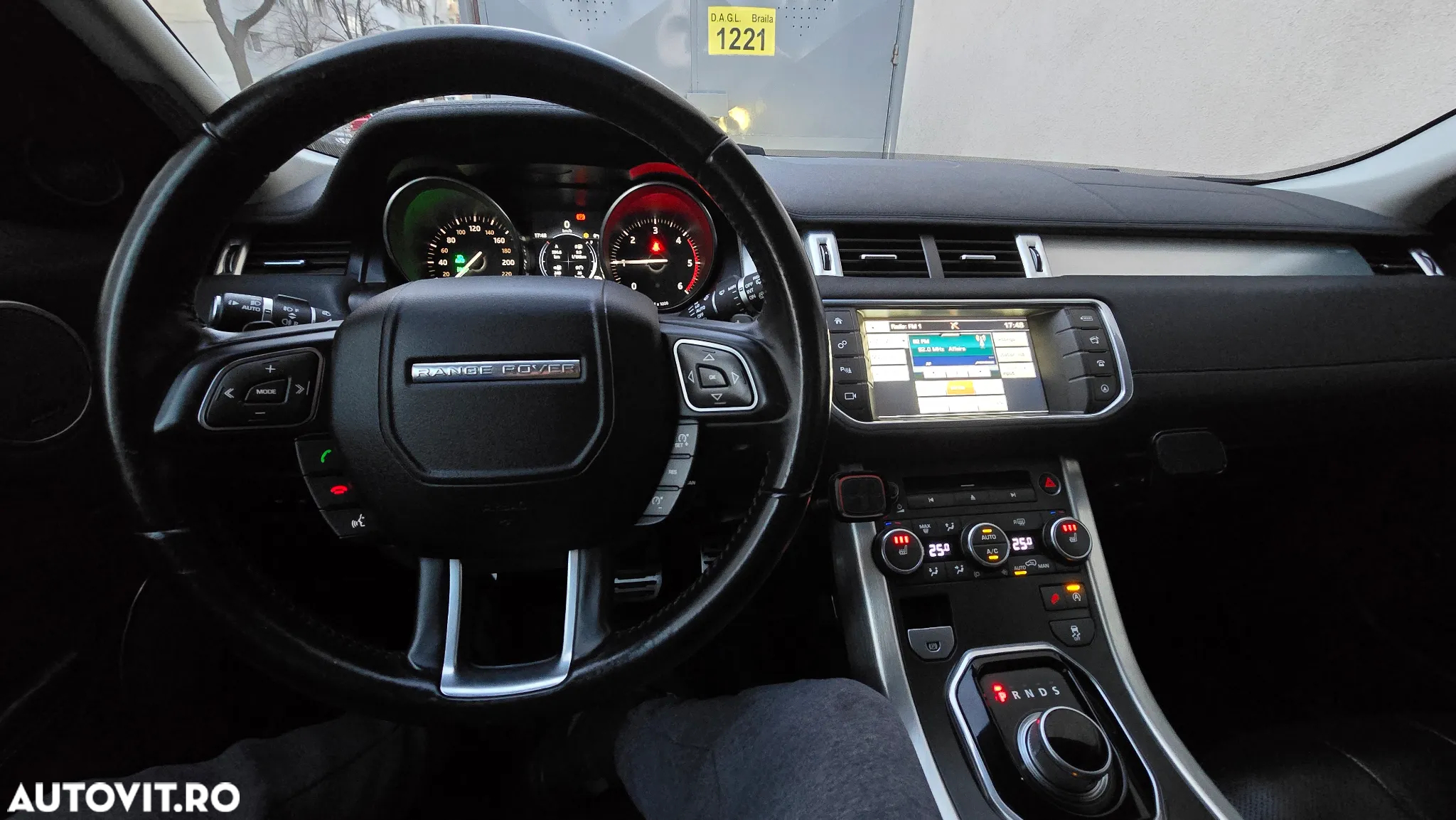 Land Rover Range Rover Evoque 2.0 D180 R-Dynamic S - 11
