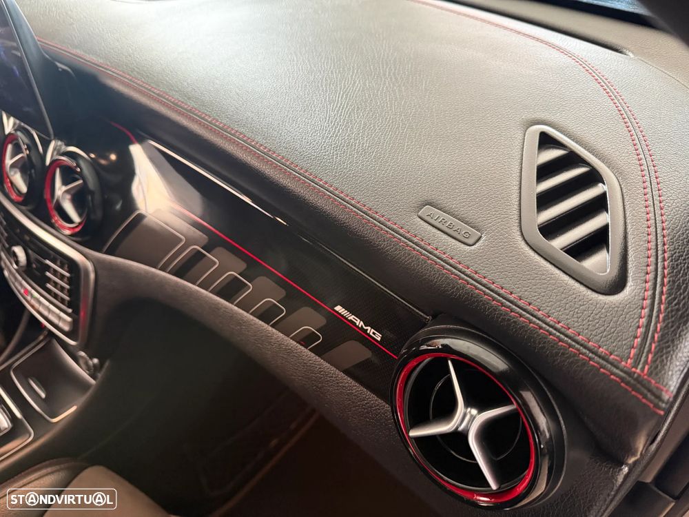 Mercedes-Benz CLA 45 AMG - 20