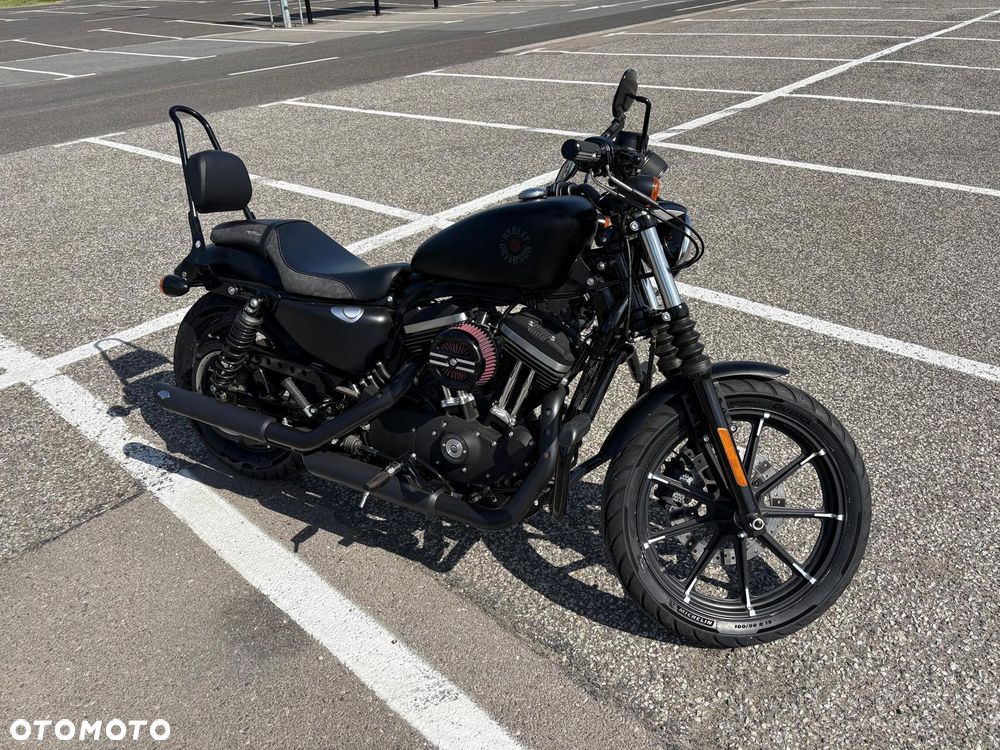 Harley-Davidson Sportster Iron 883 - 4