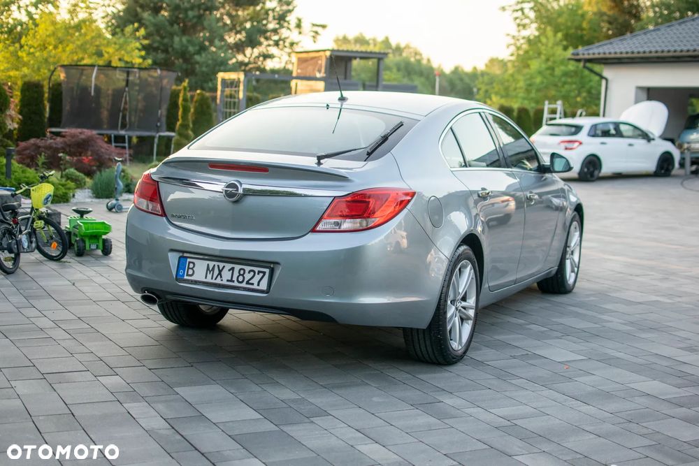 Opel Insignia - 14