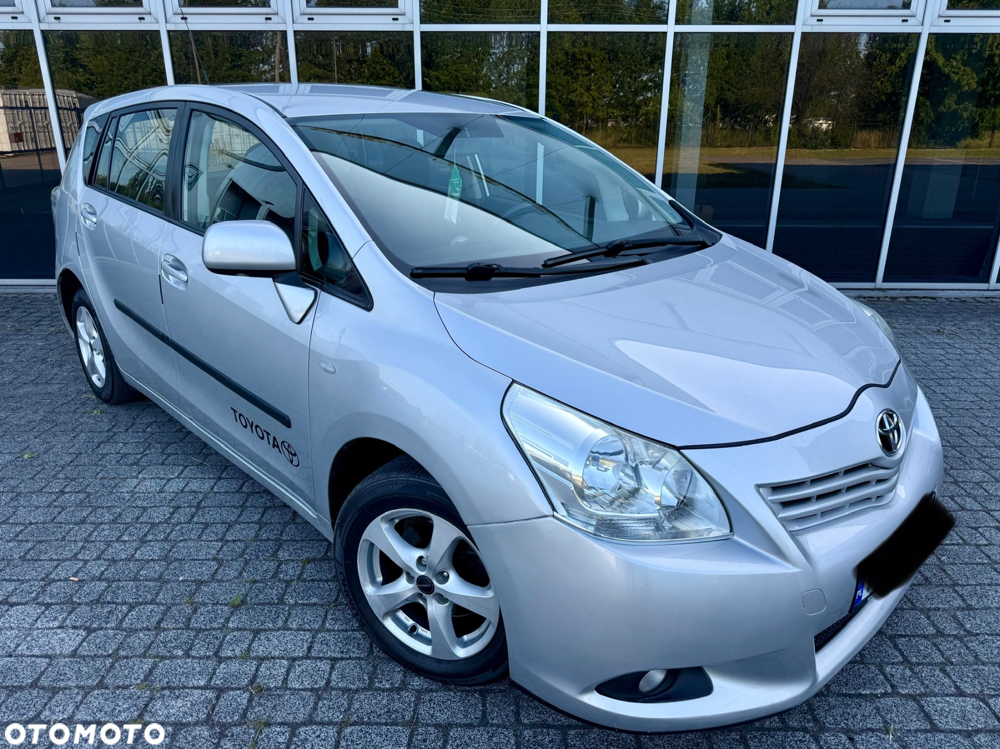 Toyota Verso 1.6 Premium 7os - 21