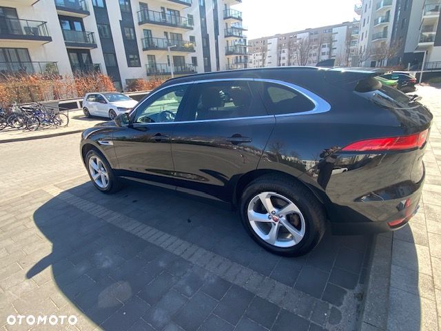 Jaguar F-Pace 2.0 i4D AWD Prestige - 2