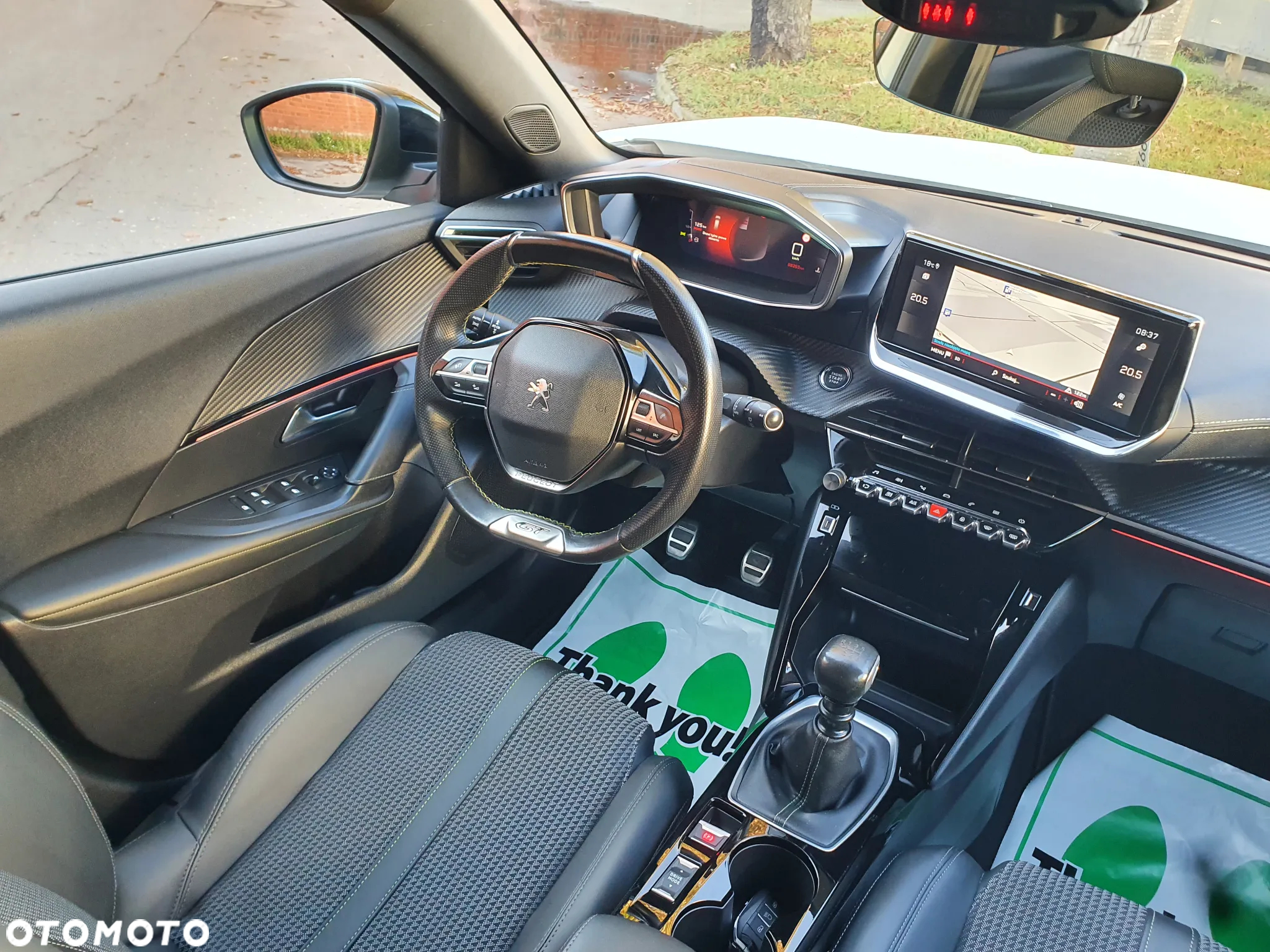 Peugeot 2008 1.2 PureTech GT Line S&S - 9