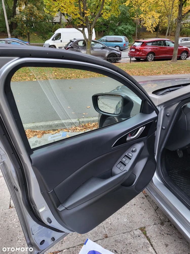 Mazda 3 - 11