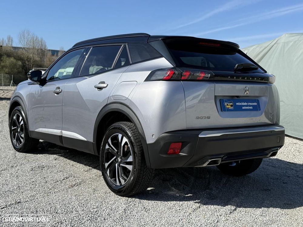 Peugeot 2008 1.2 PureTech GT EAT8 - 14