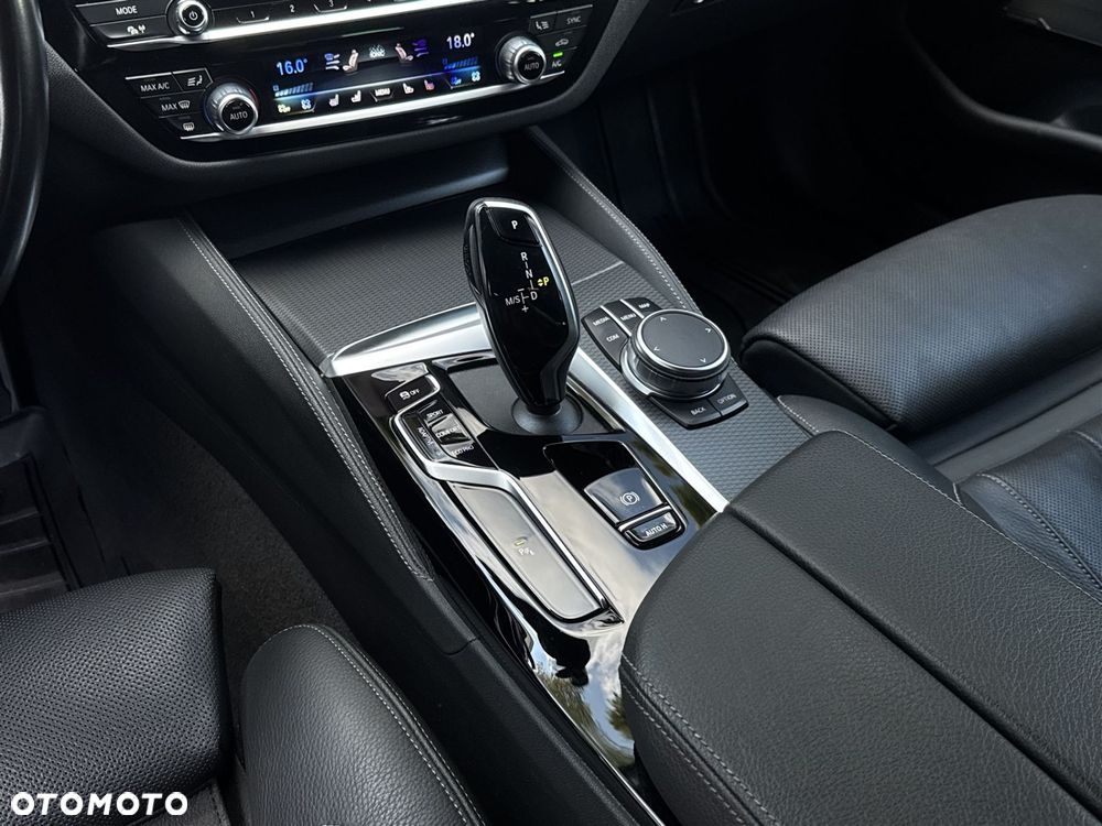 BMW Seria 5 - 18