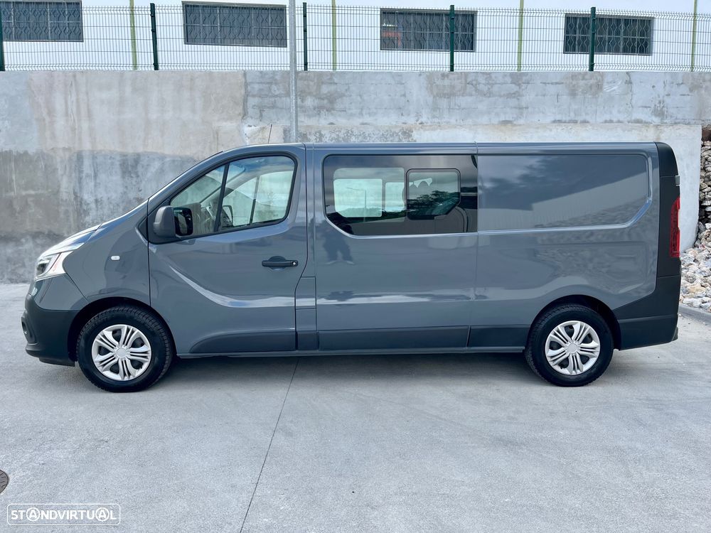 Renault Trafic 1.6 DCI Cabine dupla 6 lugares versão longa - 13