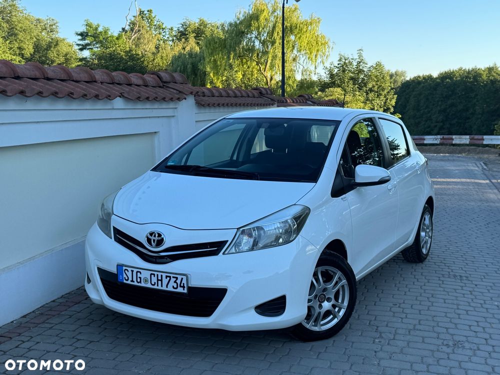 Toyota Yaris - 1