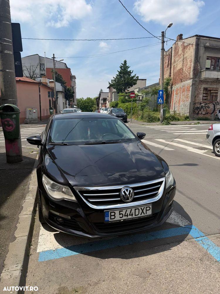 Volkswagen Passat CC - 16