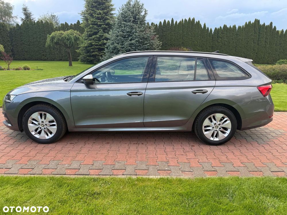 Skoda Octavia 2.0 TDI 4x4 Clever DSG - 27