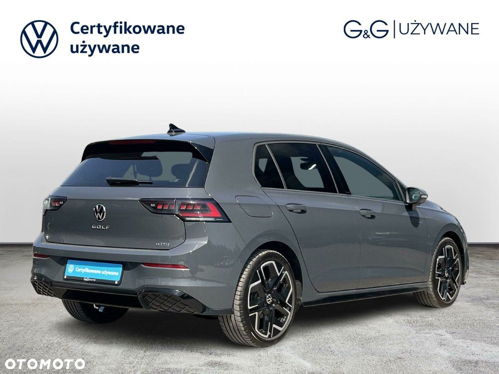 Volkswagen Golf - 5