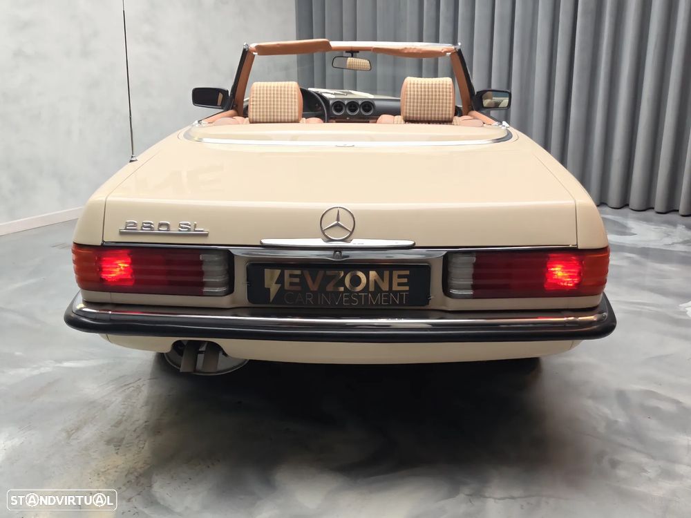 Mercedes-Benz SL 280 - 6