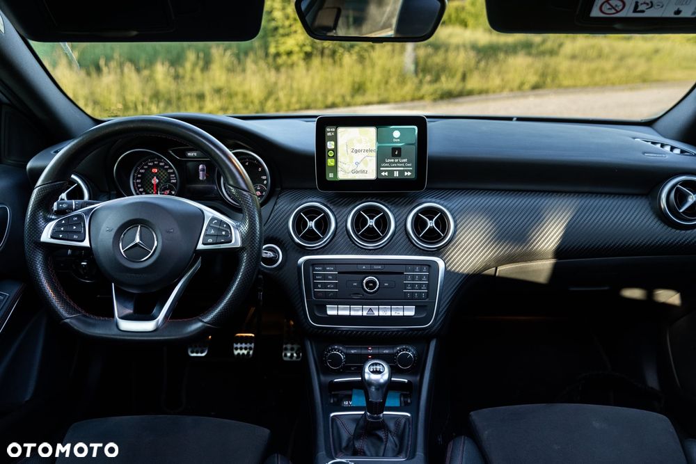 Mercedes-Benz Klasa A 180 d AMG Line - 10