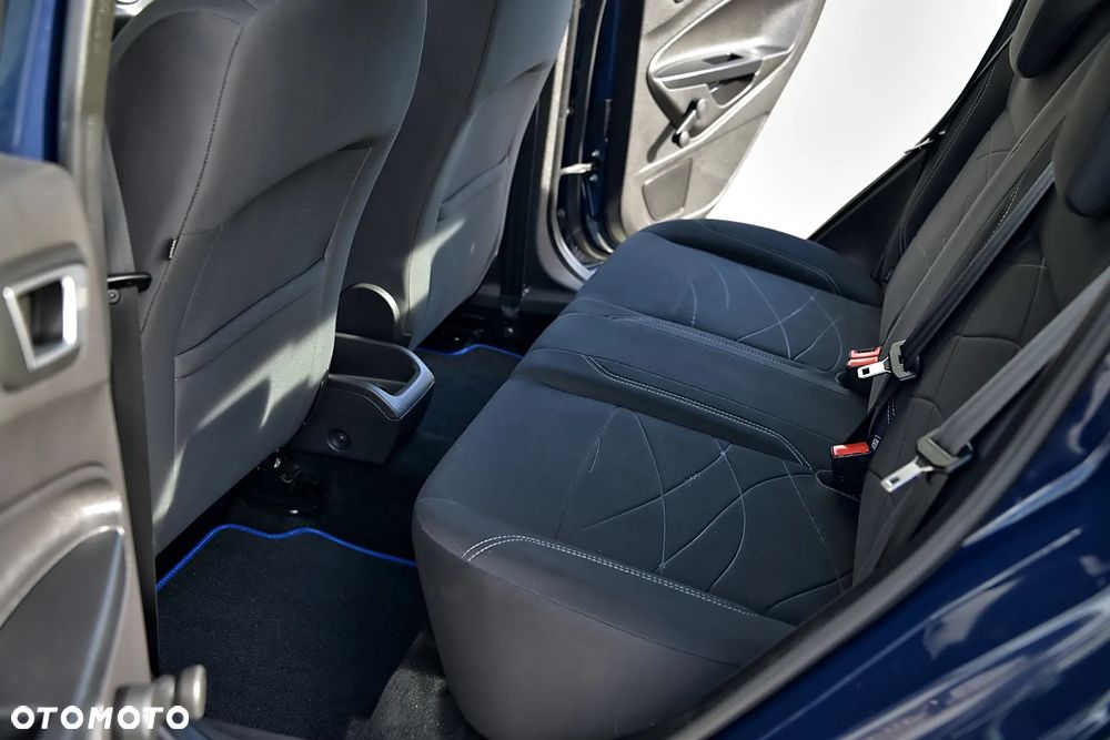 Ford Fiesta 1.25 Ambiente - 26