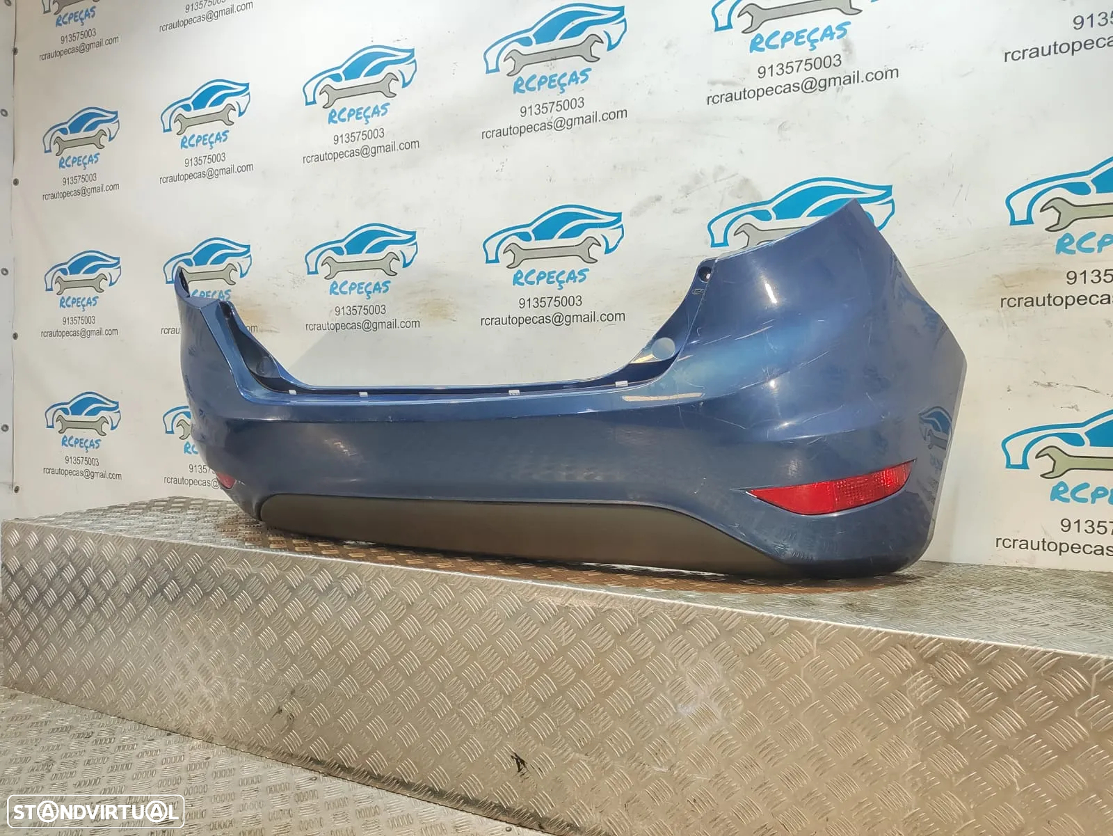 Parachoques Traseiro Original Ford Fiesta MK6 8A6117K823 2008 –  2017 - 5