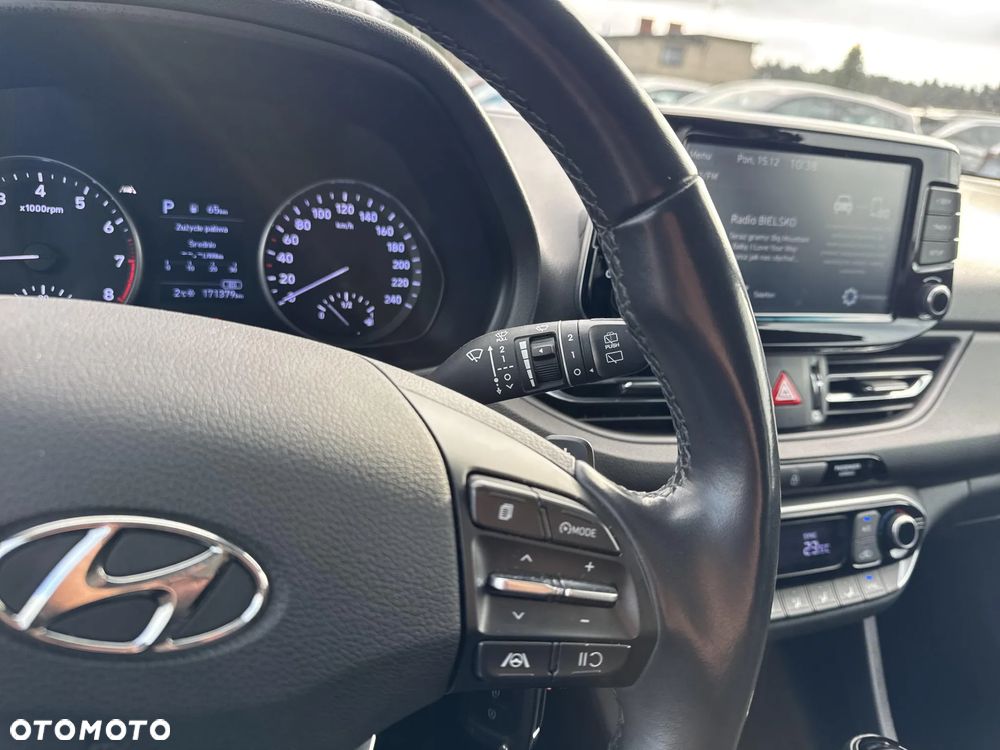 Hyundai i30 1.5 T-GDI 48V Comfort DCT - 21