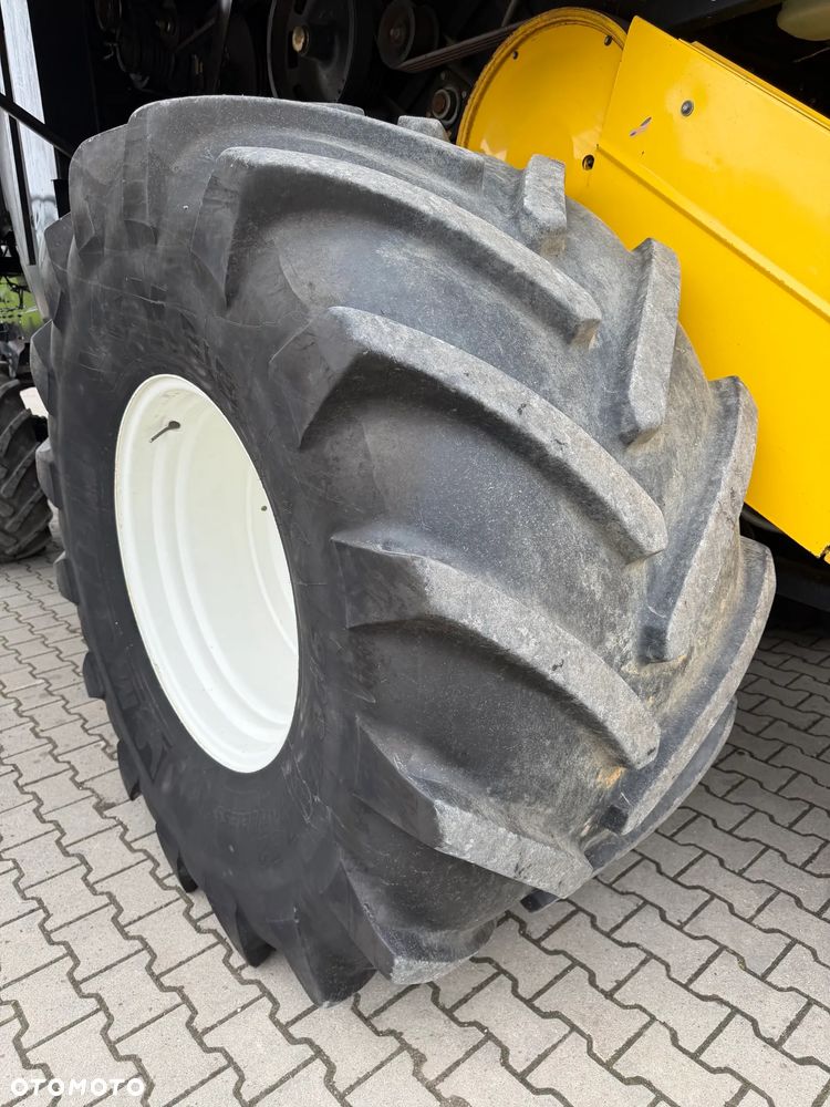 New Holland CX 8040 4x4 - 14