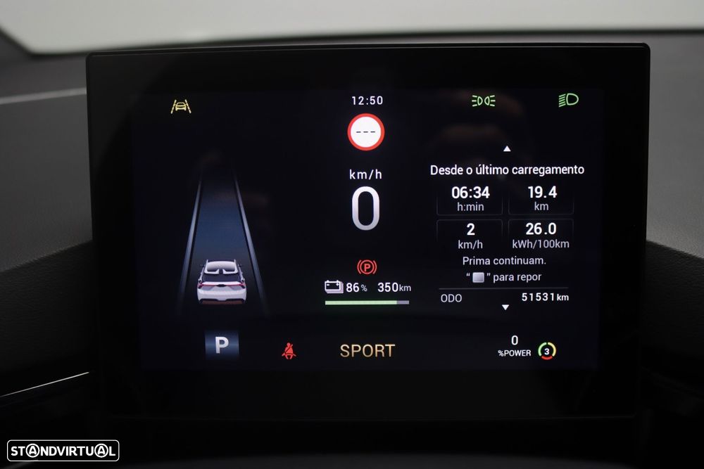 MG MG4 64 kWh Luxury - 17