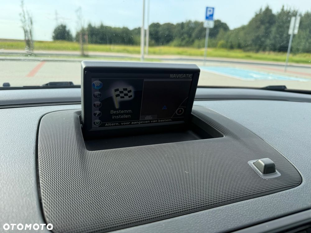 Volvo C30 D2 DRIVe Summum Start-Stop - 8