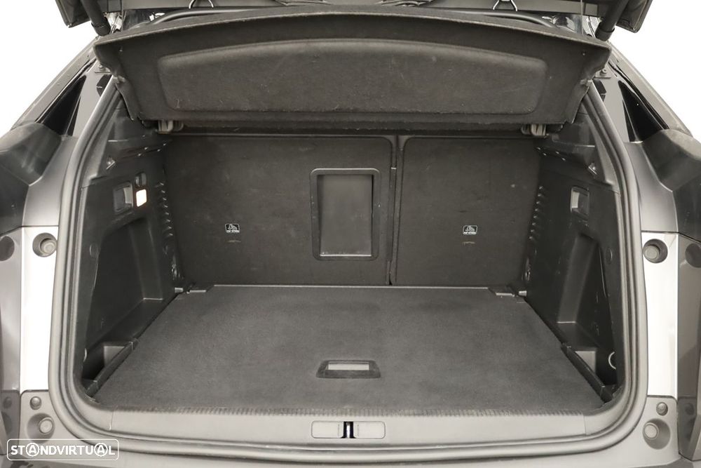 Peugeot 3008 1.2 Hybrid GT e-DCS6 - 24