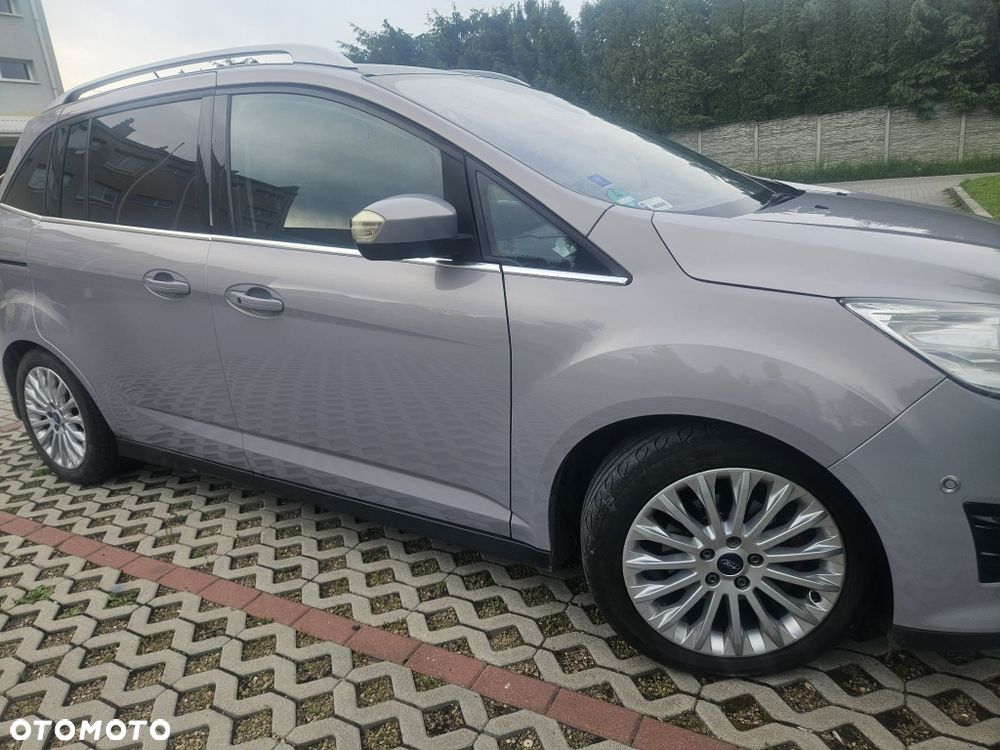 Ford C-MAX - 1