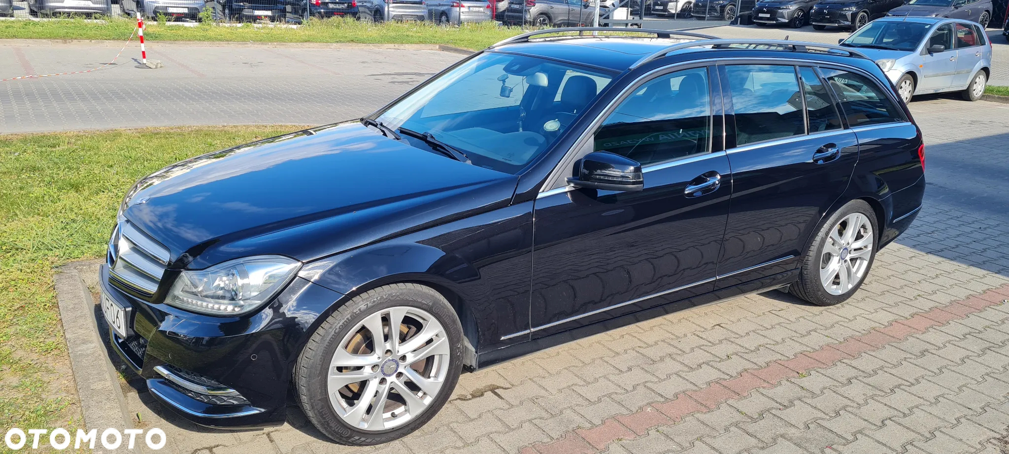 Mercedes-Benz Klasa C 250 T (BlueEFFICIENCY) 7G-TRONIC Avantgarde - 2