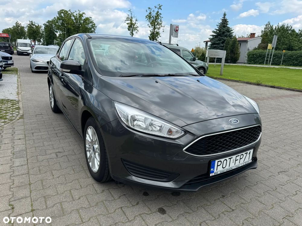 Ford Focus 1.6 SYNC Edition - 3