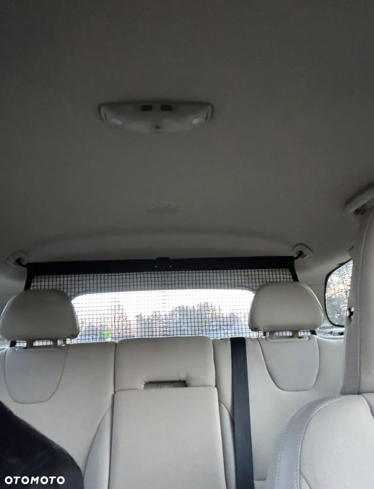 Volvo XC 60 2.4D AWD - 8