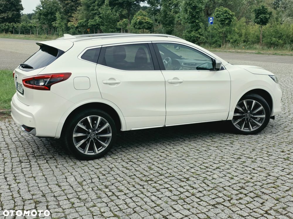 Nissan Qashqai 1.3 DIG-T DCT TEKNA+ - 4