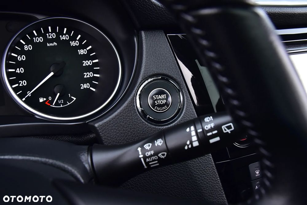 Nissan Qashqai 1.3 DIG-T MHEV N-Design - 28