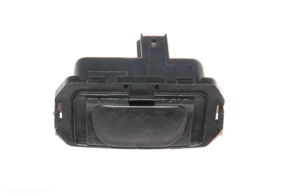 PRZYCISK PRZEŁACZNIK KLAMKA TYLNEJ KLAPY RENAULT LAGUNA II HB 01- 98091103 - 1