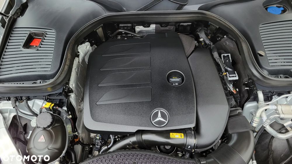 Mercedes-Benz GLC 300 4Matic 9G-TRONIC - 12