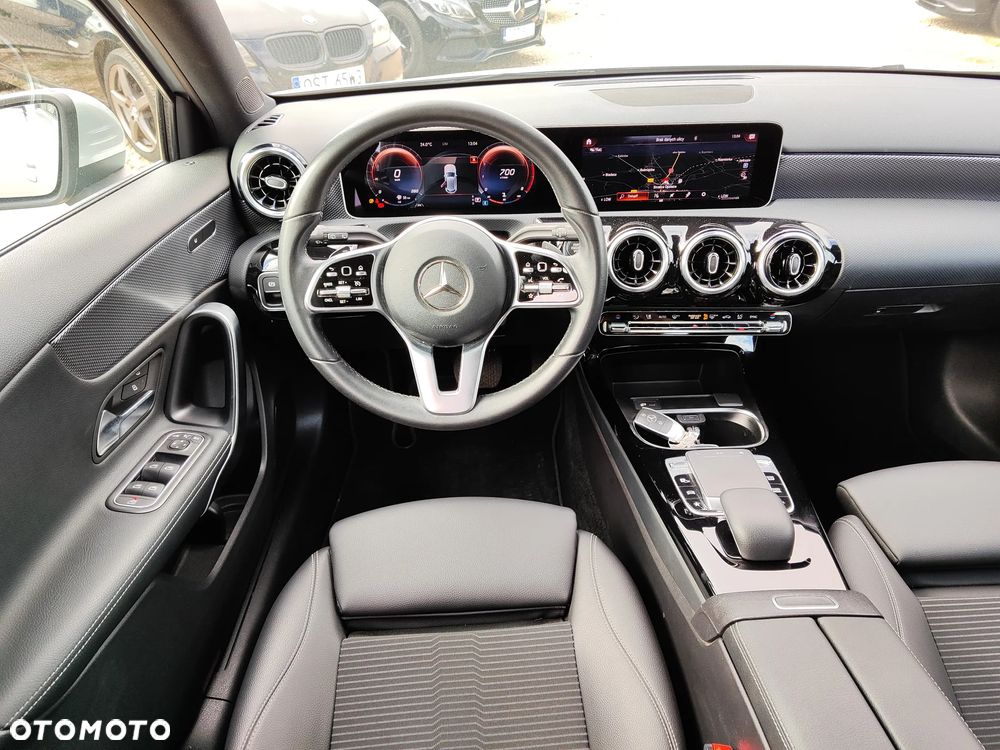 Mercedes-Benz Klasa A 220 7G-DCT Style - 21