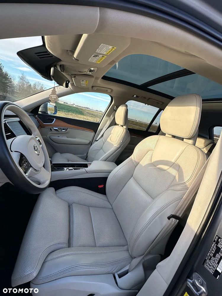 Volvo XC 90 T6 AWD Inscription 7os - 9