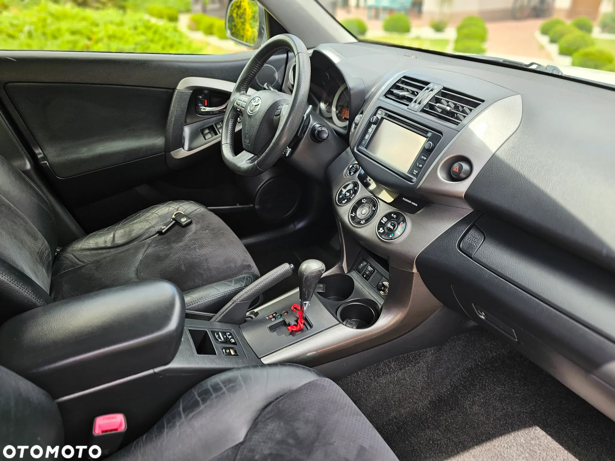 Toyota RAV4 2.2 D-4D 4x4 Automatik Executive - 10