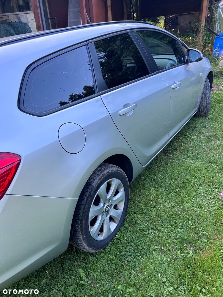 Opel Astra 1.4 T Sport - 13