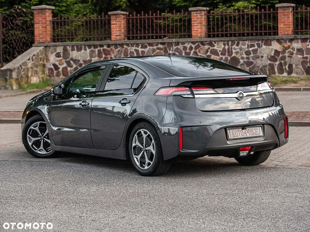 Opel Ampera - 9