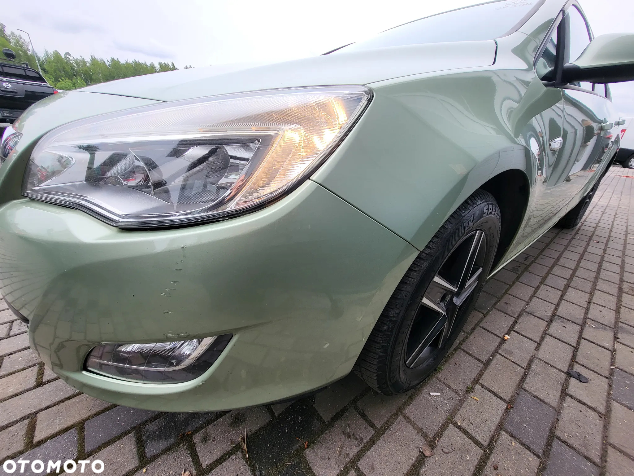 Opel Astra 1.4 Turbo Color Edition - 4