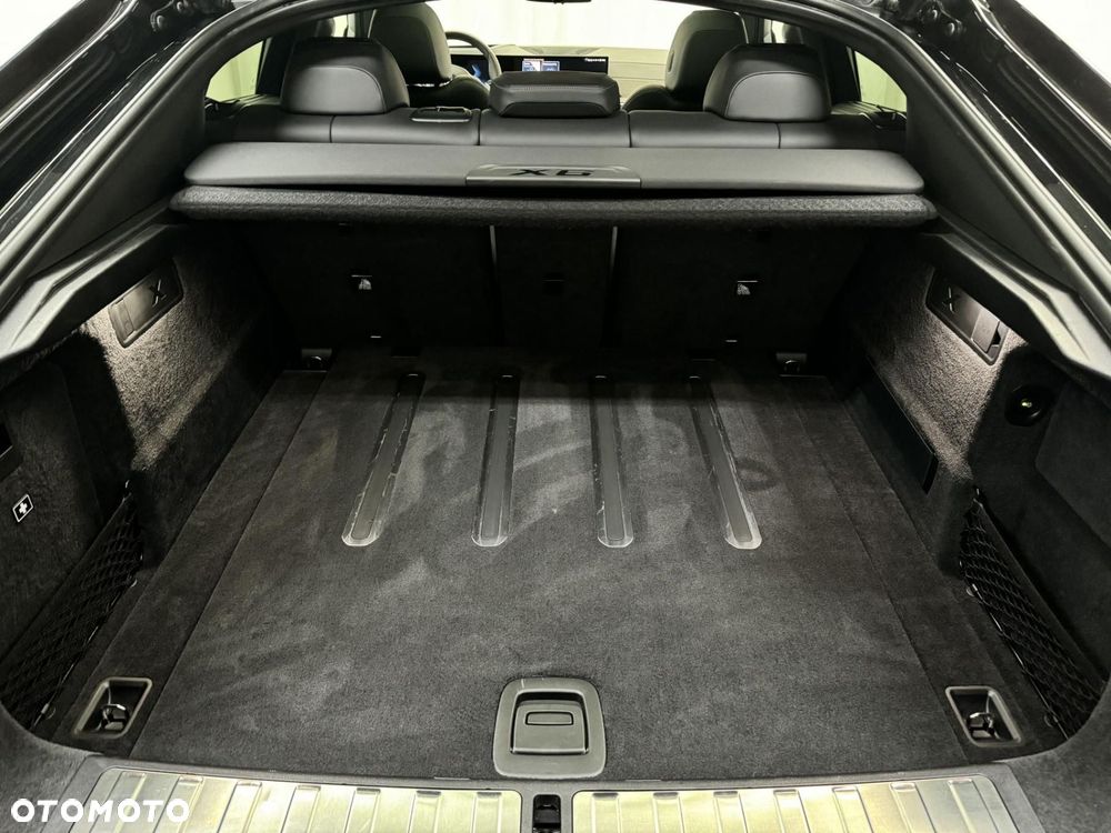 BMW X6 - 31