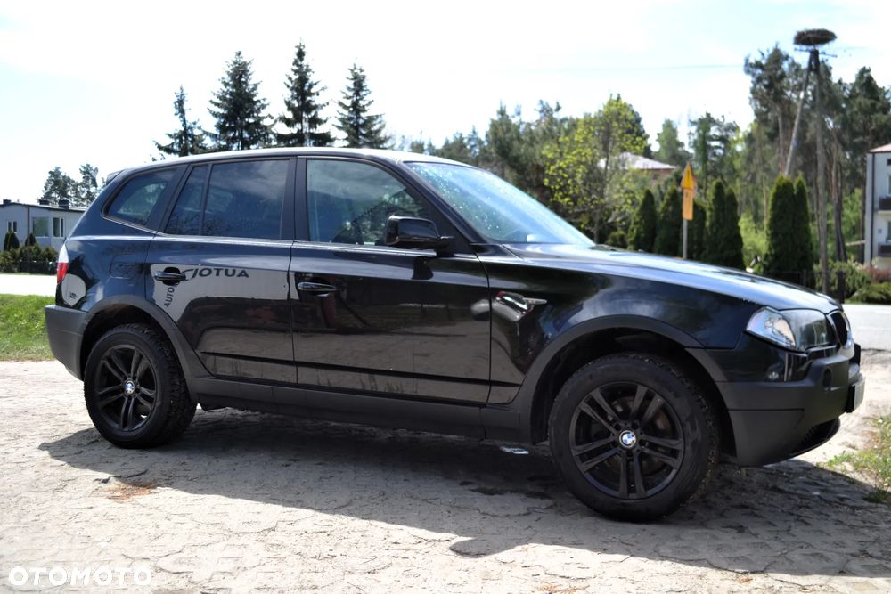 BMW X3 2.0i - 1