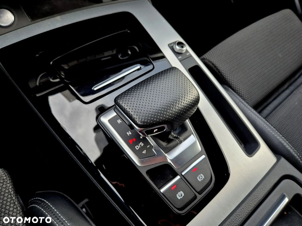 Audi Q5 50 TFSIe quattro S tronic S line - 14
