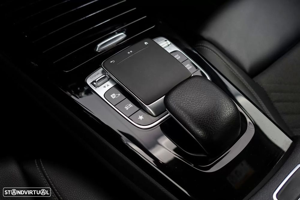 Mercedes-Benz A 180 d Progressive Aut. - 11