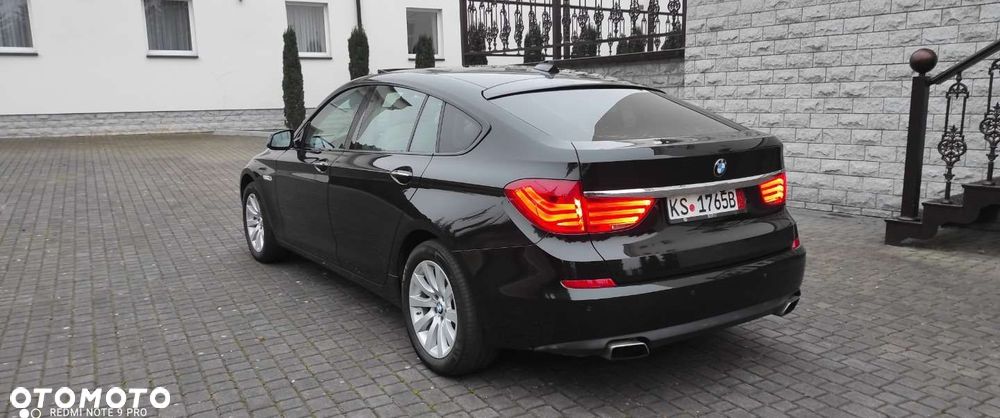 BMW 5GT - 6