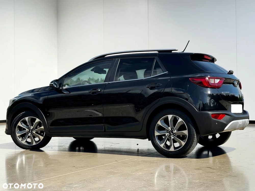 Kia Stonic - 17