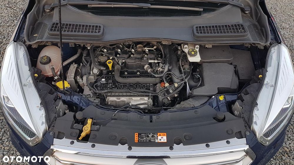 Ford Kuga 1.5 EcoBoost 2x4 Cool & Connect - 38